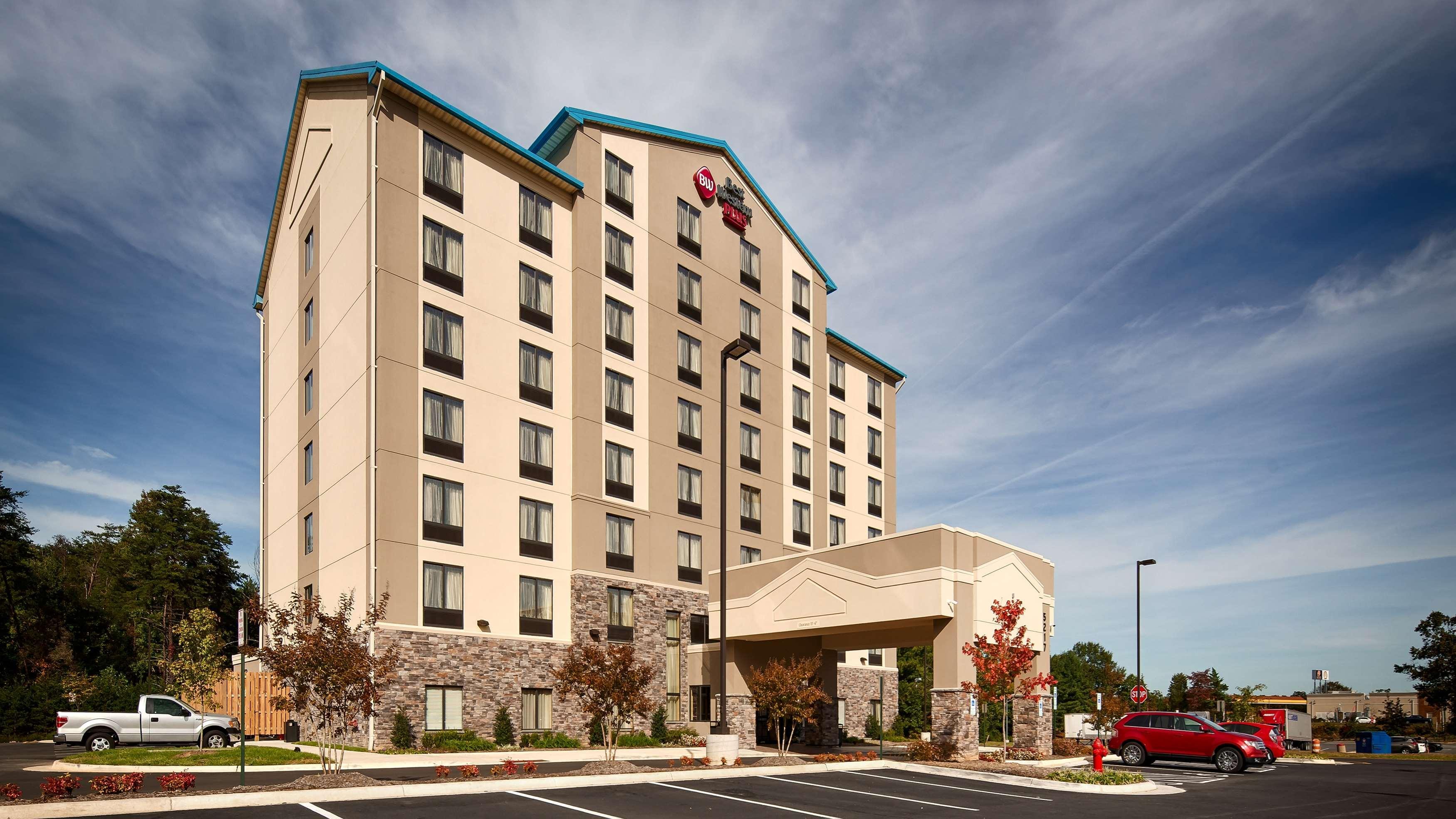 Clarion Inn North Haven Exterior photo