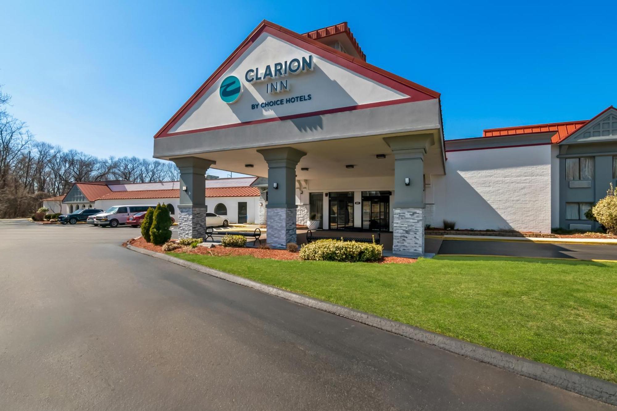 Clarion Inn North Haven Exterior photo